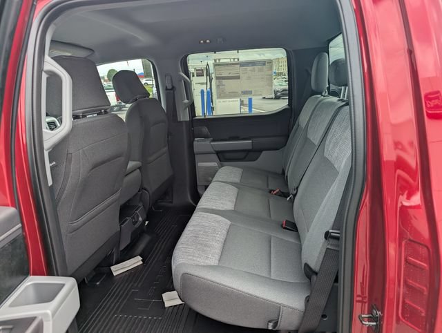 New 2027 Ford F250 XLT w/ XLT Premium Package AWD/4WD image 10