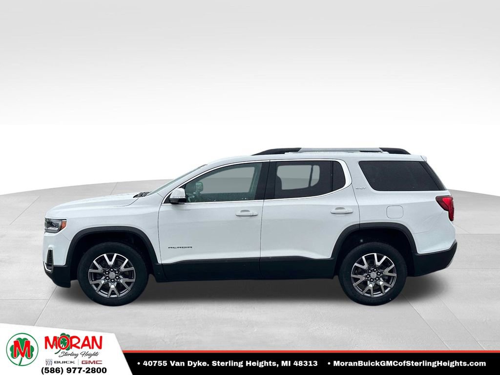 Certified 2023 GMC Acadia SLT FWD image 2