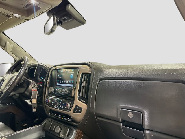 Used 2019 GMC Sierra 2500 Denali AWD/4WD image 24