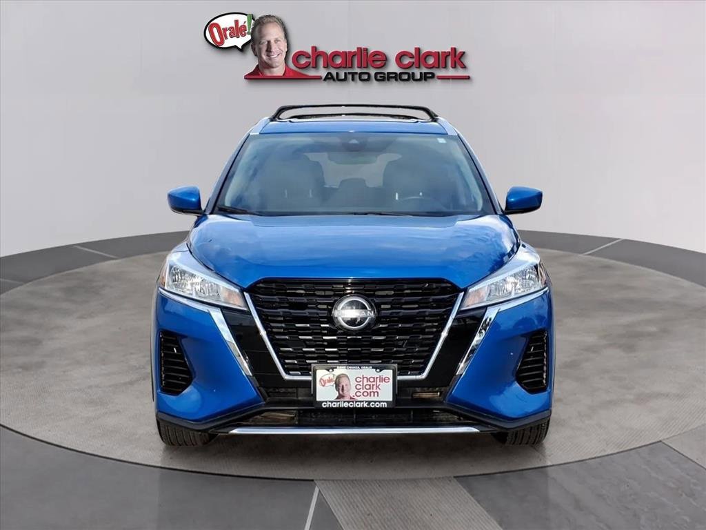 Used 2024 Nissan Kicks SV w/ Exterior Package image 8