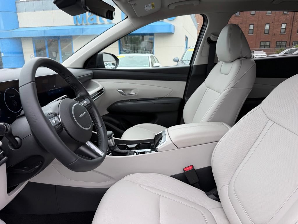 Used 2025 Hyundai Tucson SEL AWD/4WD image 7