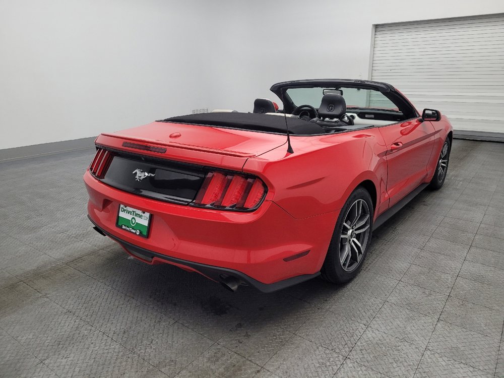 Used 2017 Ford Mustang Premium image 9