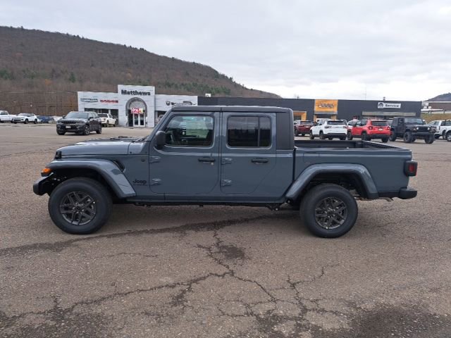 New 2026 Jeep Gladiator Sport image 7