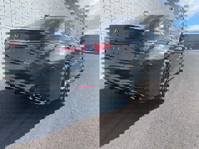 Certified 2022 Lexus ES 350 F Sport w/ Accessory Package image 3