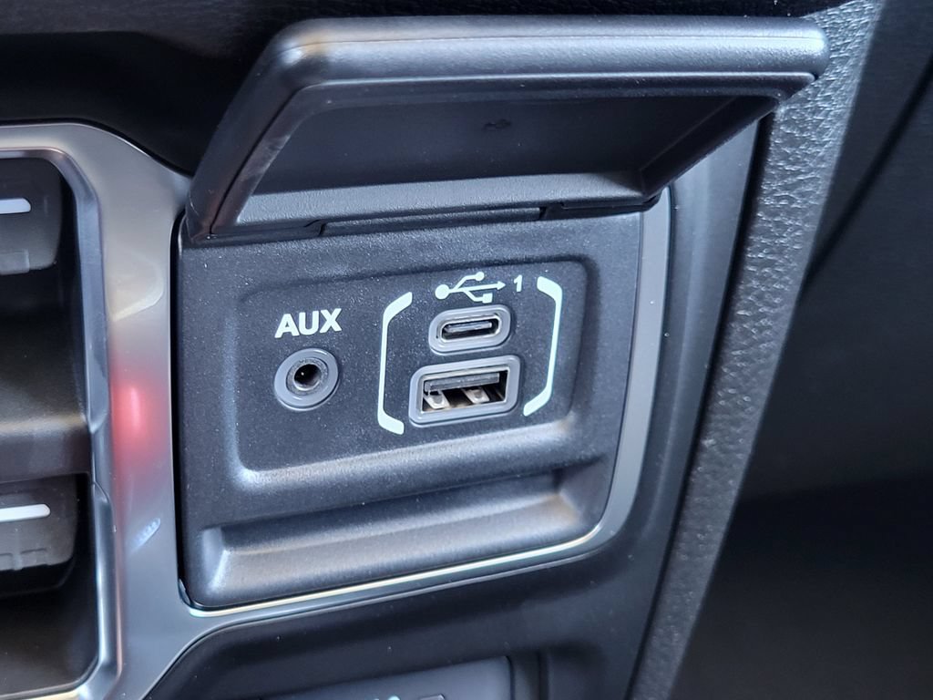 New 2026 Jeep Gladiator Sport AWD/4WD image 14