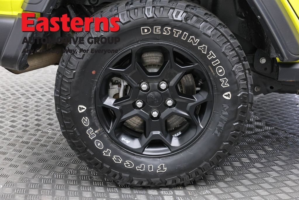 Used 2023 Jeep Wrangler Unlimited AWD/4WD image 32