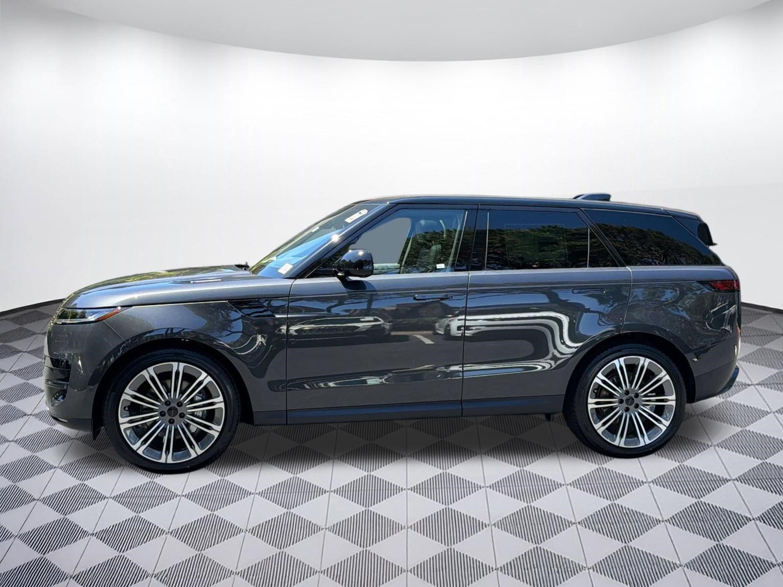 New 2026 Land Rover Range Rover Sport SE AWD/4WD image 2