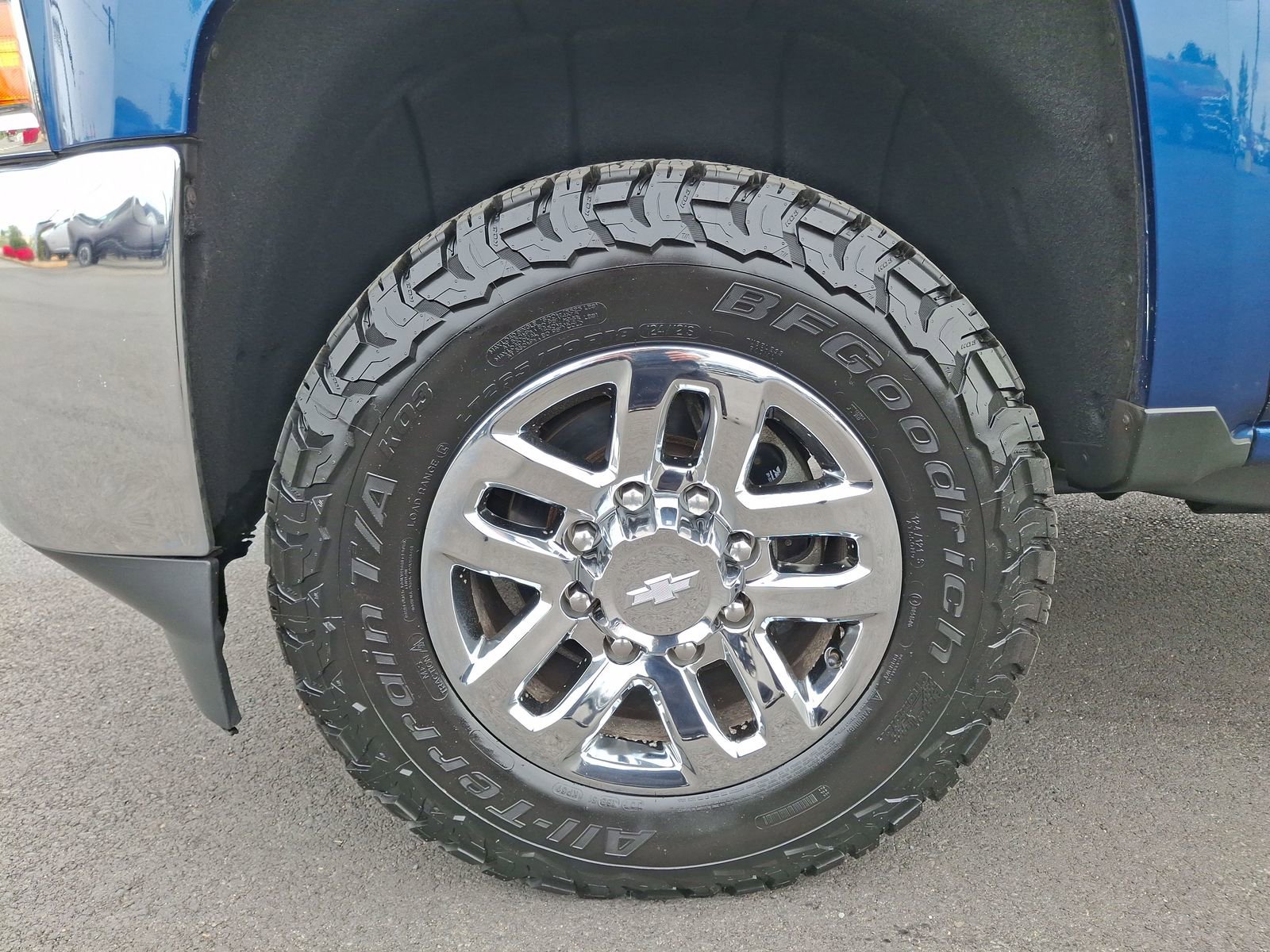 Used 2015 Chevrolet Silverado 3500 LTZ w/ Duramax Plus Package AWD/4WD image 32