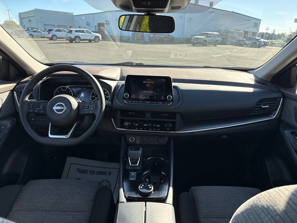 Used 2023 Nissan Rogue SV AWD/4WD image 13