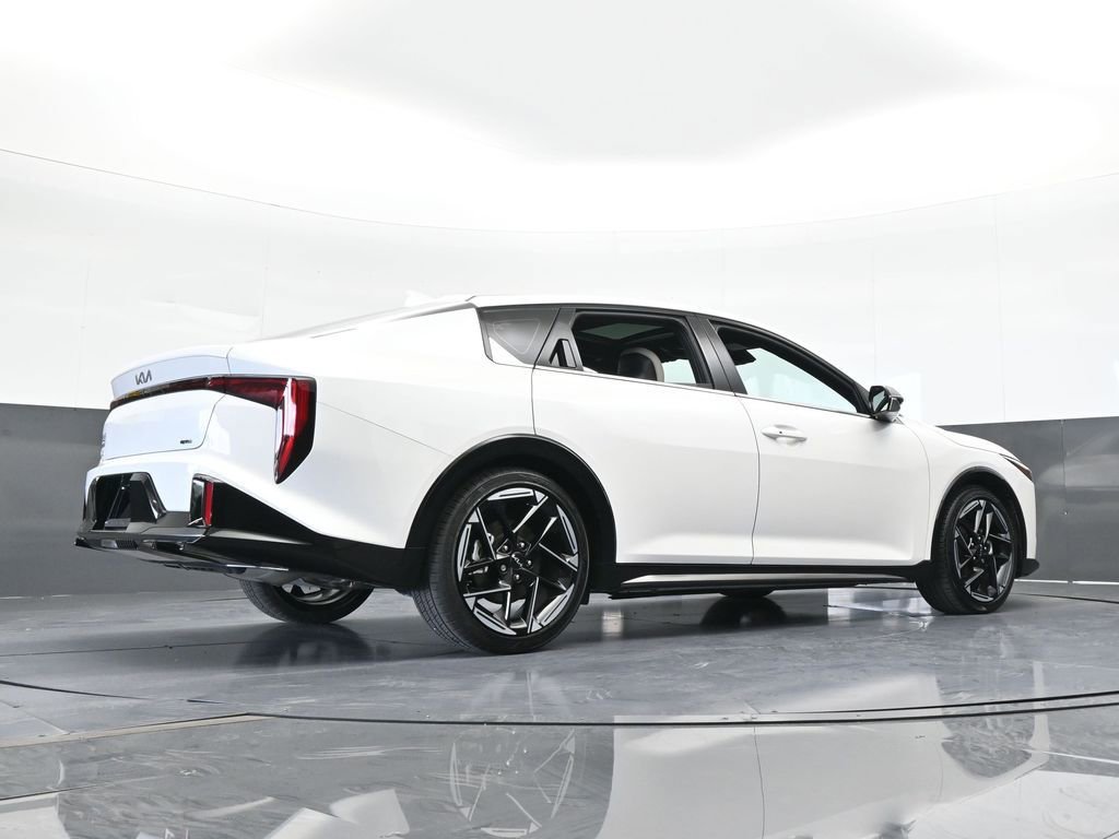 Used 2025 Kia K4 GT-Line w/ GT-Line Premium Package image 61
