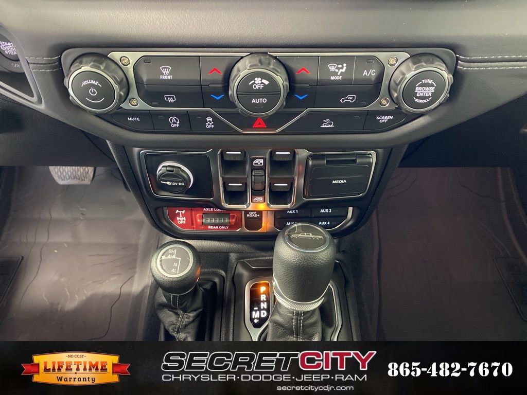 New 2026 Jeep Gladiator Mojave image 24