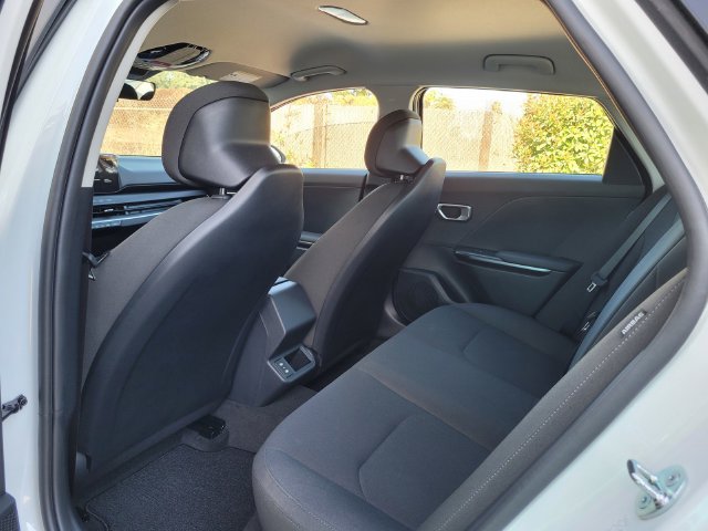 New 2026 Kia K4 FWD image 7