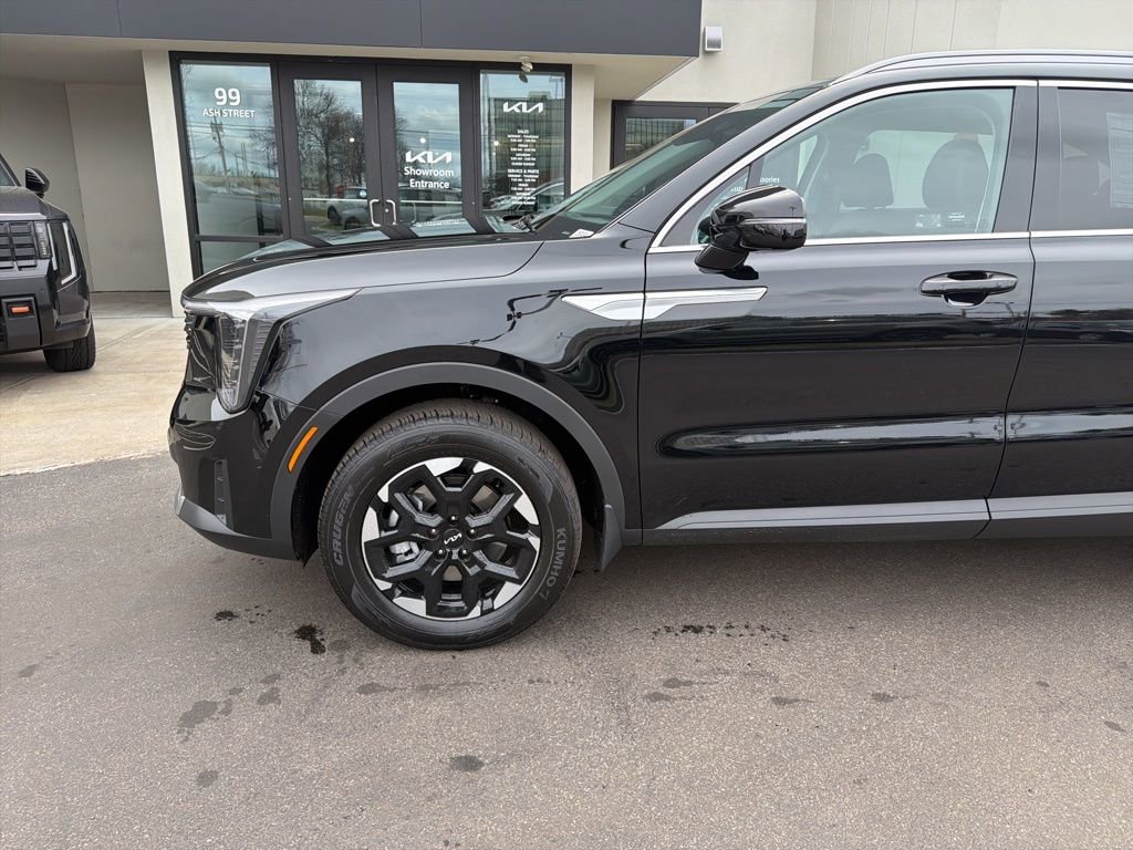 New 2026 Kia Sorento S image 10