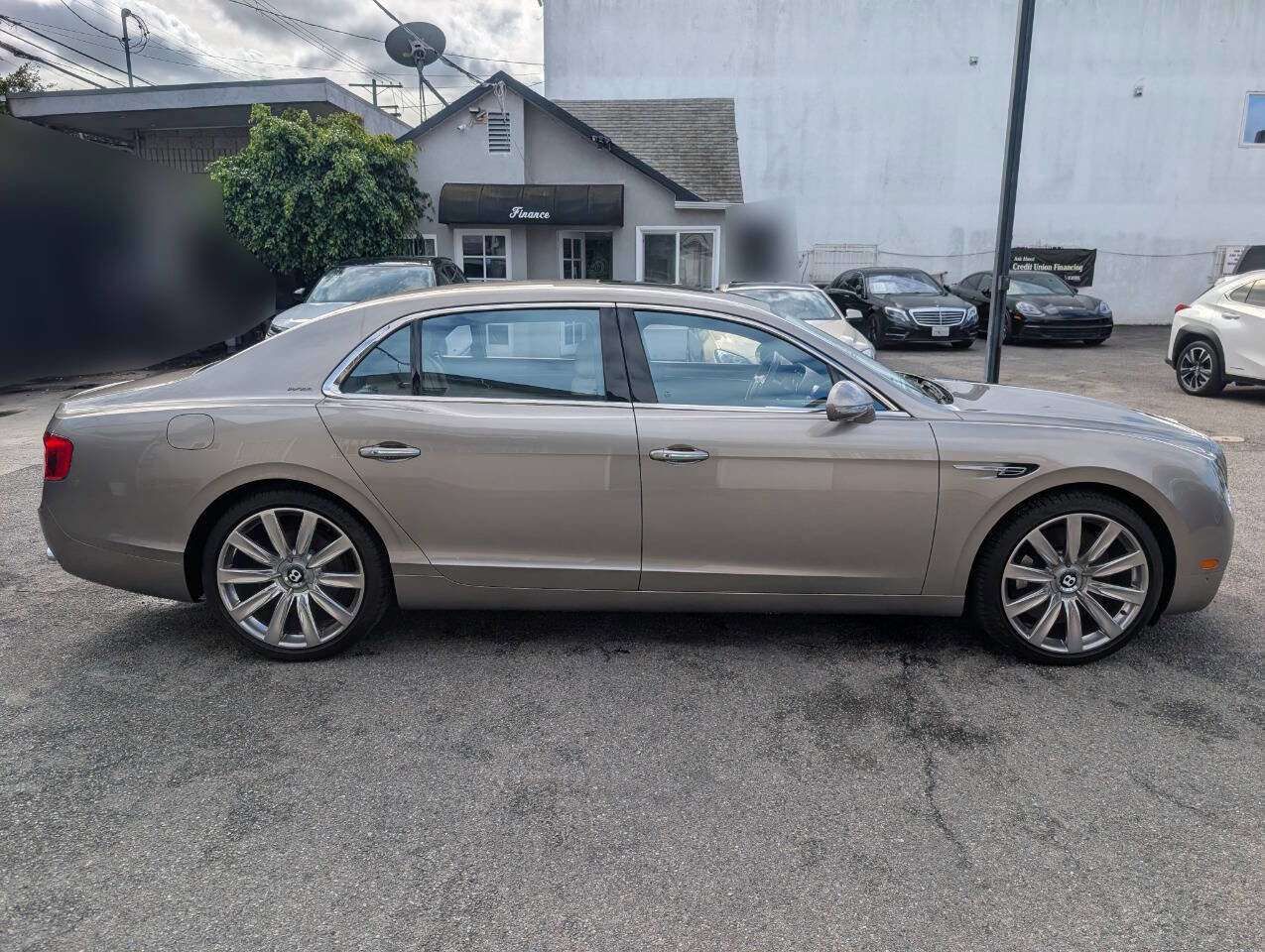 Used 2015 Bentley Flying Spur W12 AWD/4WD image 2