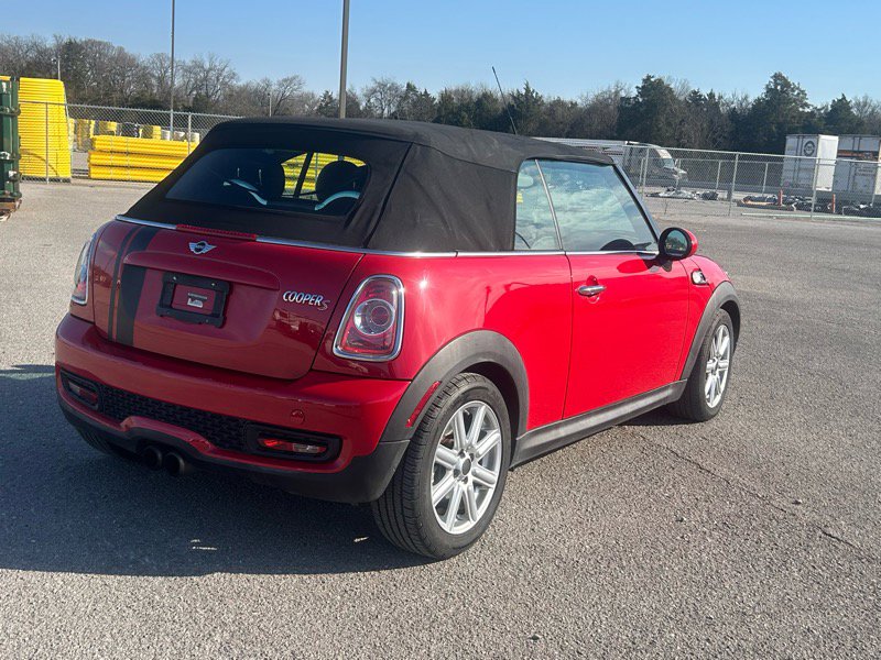 Used 2015 MINI Cooper S image 6