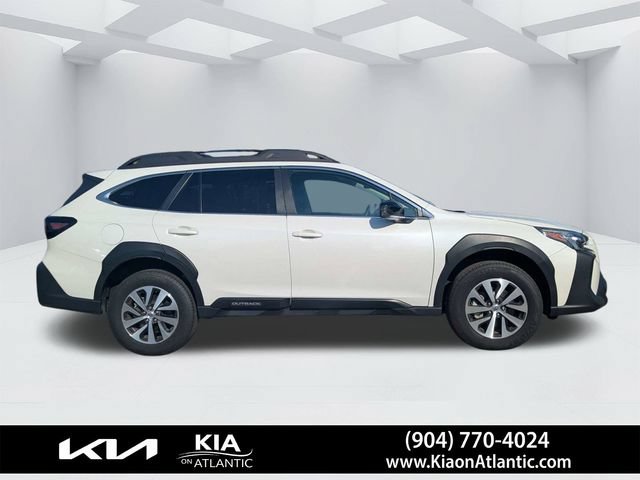 Used 2025 Subaru Outback Premium w/ Popular Package #1A AWD/4WD image 2