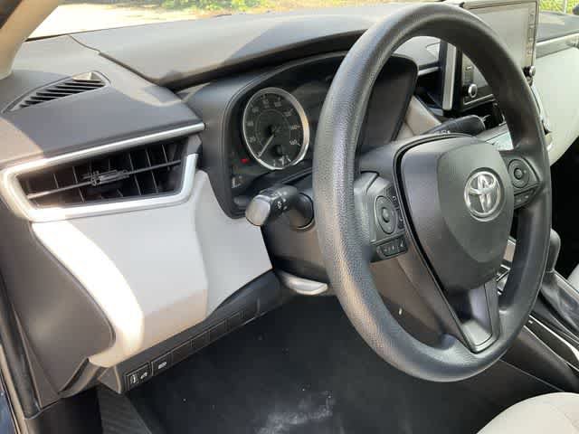 Used 2020 Toyota Corolla LE FWD image 10