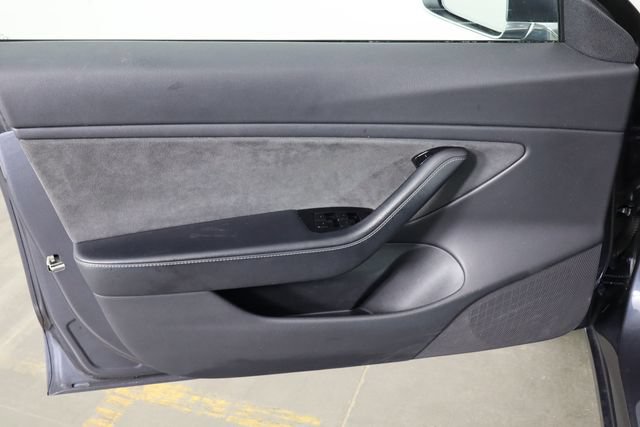 Used 2020 Tesla Model 3 Long Range AWD/4WD image 17