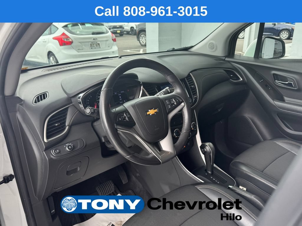 Used 2019 Chevrolet Trax LT w/ LT Convenience Package FWD image 9
