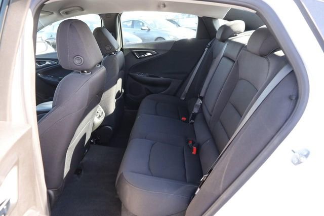 Used 2024 Chevrolet Malibu LT image 9