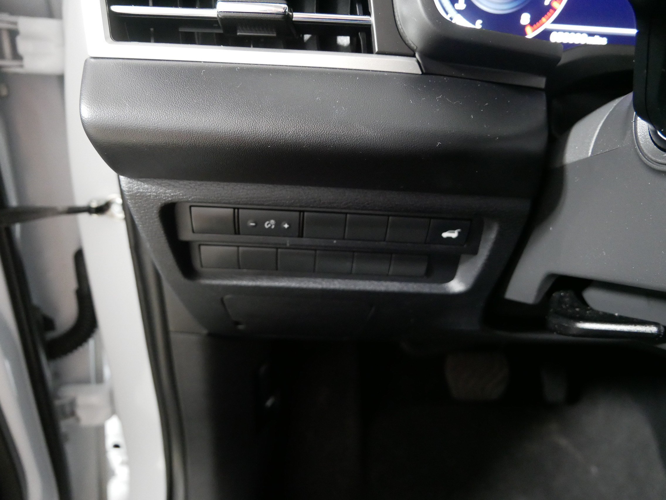 Used 2022 Mitsubishi Outlander SEL AWD/4WD image 26