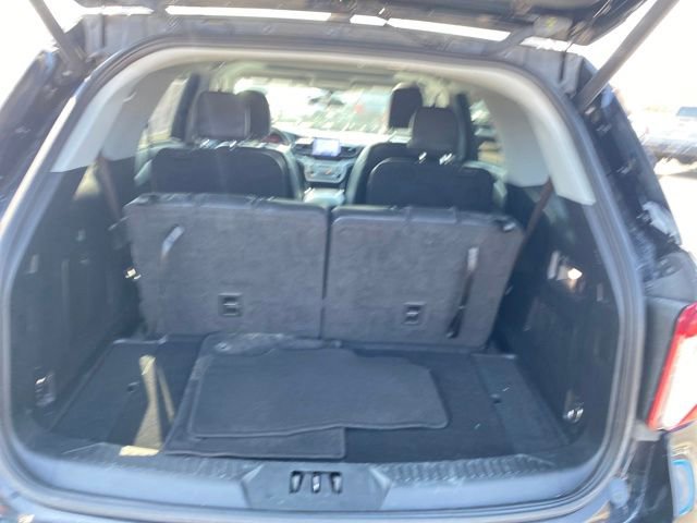 Used 2023 Ford Explorer XLT image 22