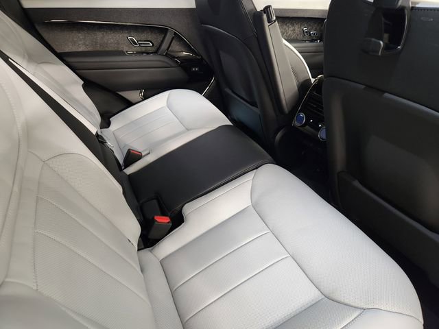 New 2026 Land Rover Range Rover Sport Dynamic SE image 30