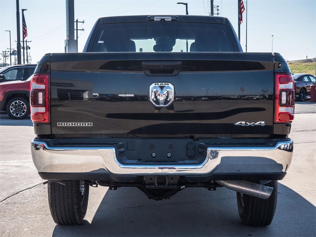 Used 2024 RAM 2500 Big Horn w/ Safety Group image 10