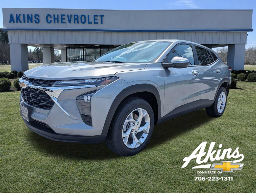 New 2026 Chevrolet Trax LS w/ LS Convenience Package FWD image 7