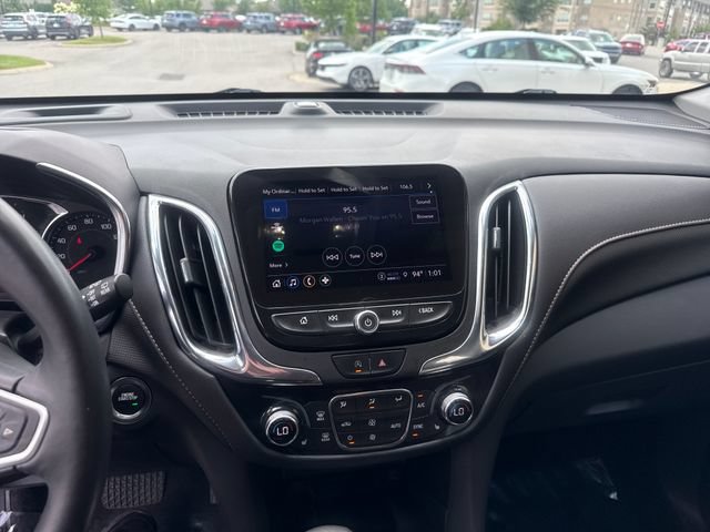 Used 2022 Chevrolet Equinox Premier w/ LPO, Cargo Package FWD image 14