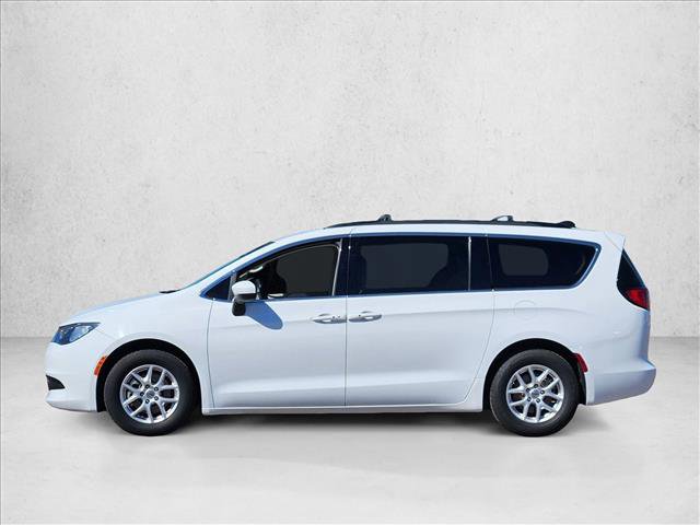 Used 2021 Chrysler Voyager Lxi image 6