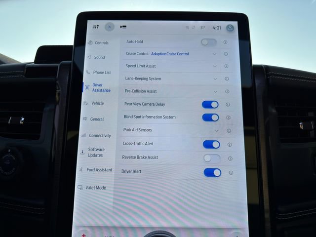 Used 2022 Ford F150 Lightning Platinum image 44