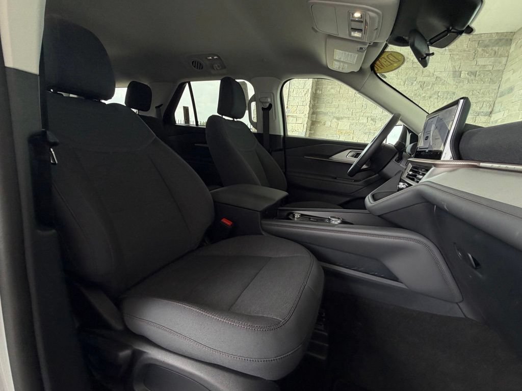 New 2026 Ford Explorer Active RWD image 22