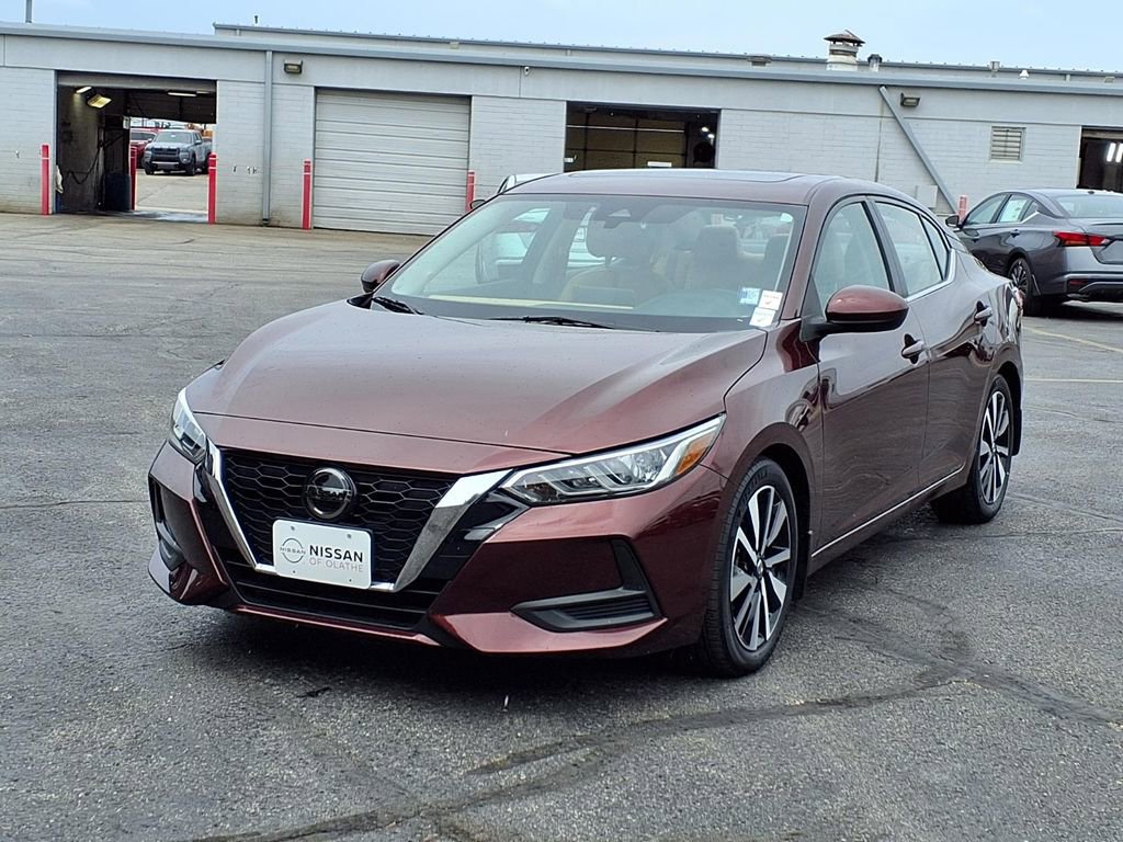 Used 2021 Nissan Sentra SV w/ SV Premium Package FWD image 2