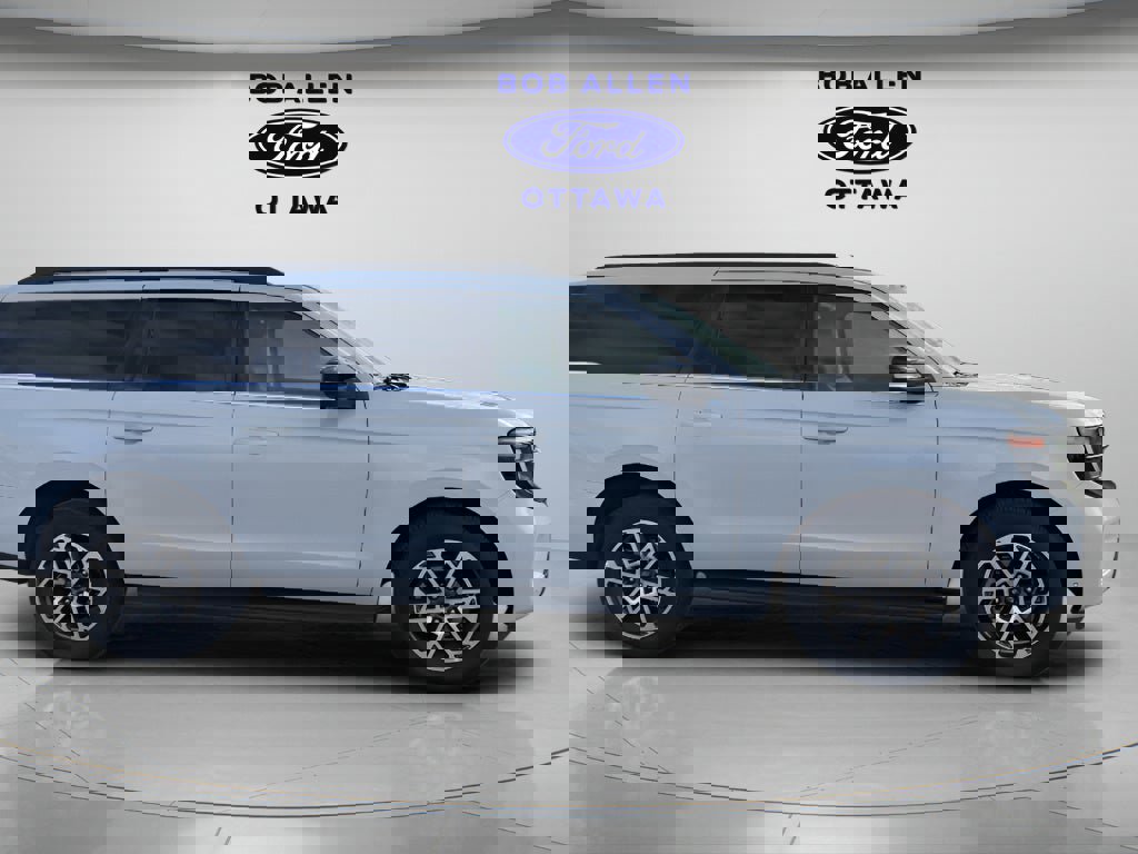 Used 2025 Ford Expedition Max Active image 6