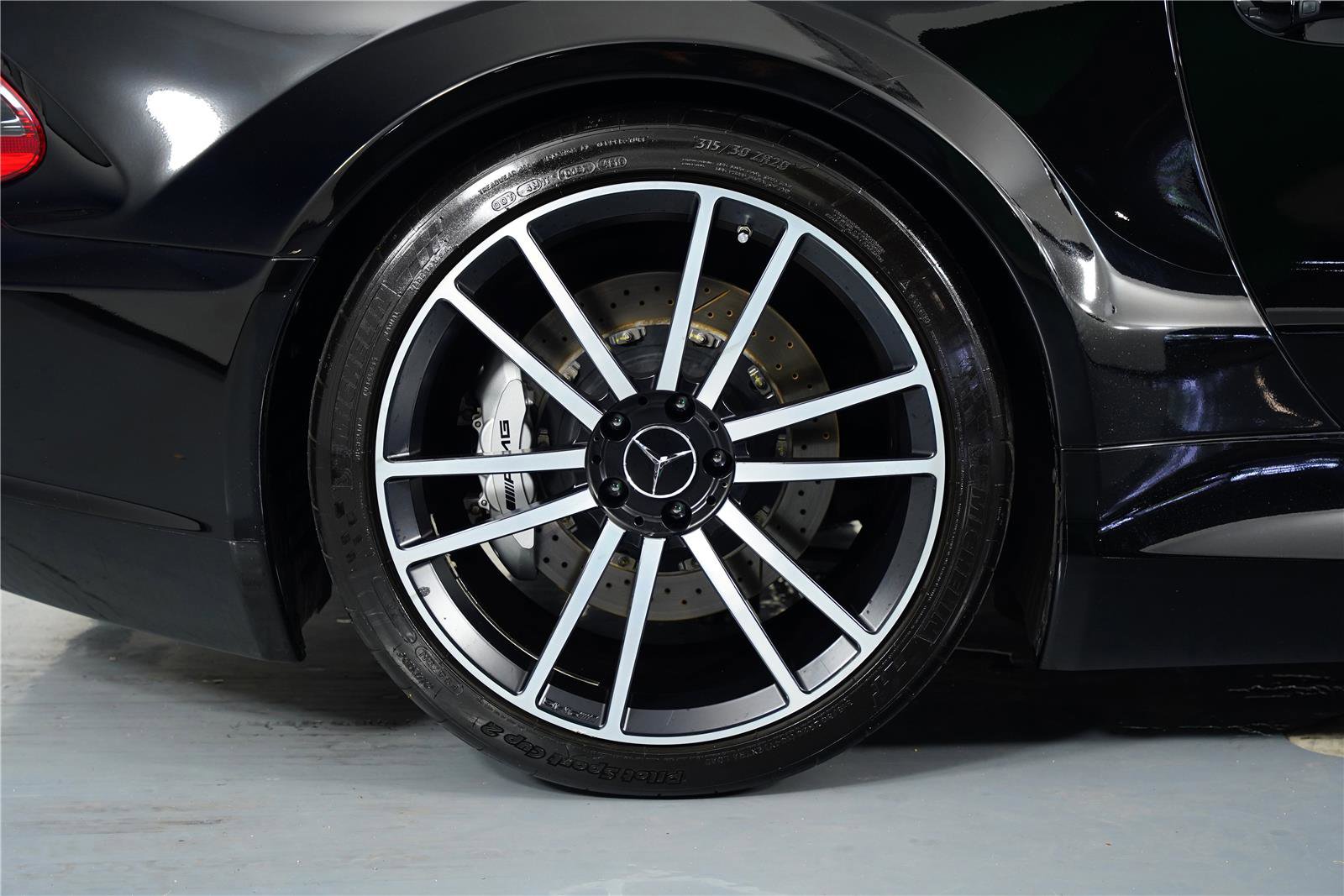 Used 2009 Mercedes-Benz SL 65 AMG image 11