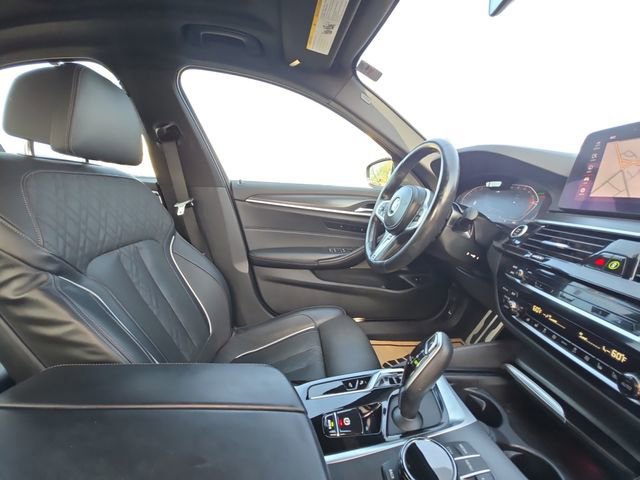 Used 2021 BMW 540i xDrive w/ Executive Package image 16