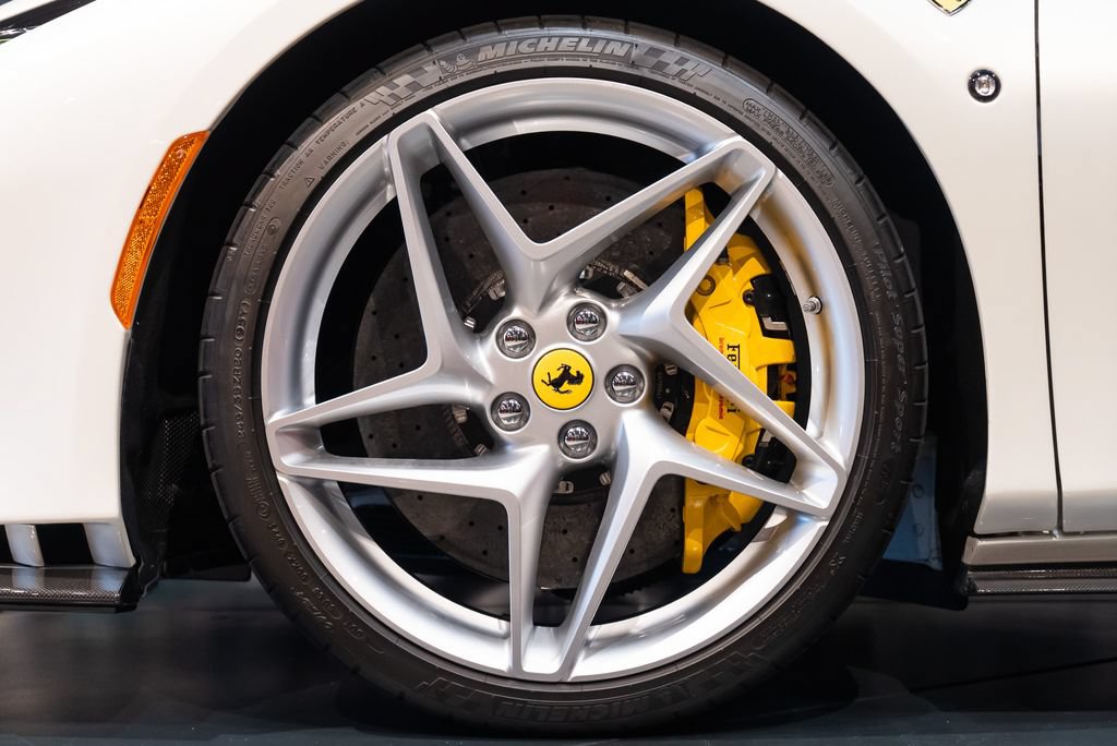 Certified 2023 Ferrari F8 Tributo RWD image 13