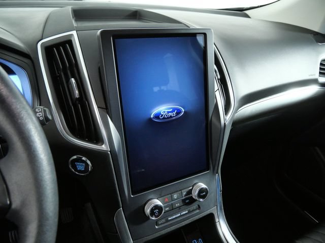 Certified 2024 Ford Edge Titanium w/ Equipment Group 301A AWD/4WD image 18