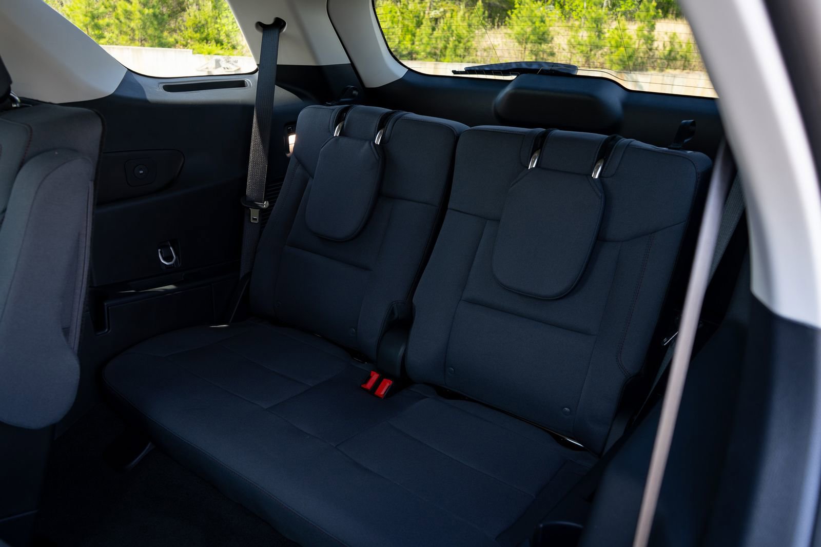 New 2026 Ford Explorer Active RWD image 19