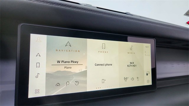 Used 2024 Land Rover Defender 110 S image 45