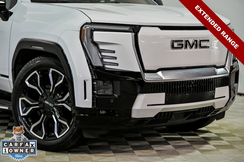 Used 2025 GMC Sierra EV Denali AWD/4WD image 2
