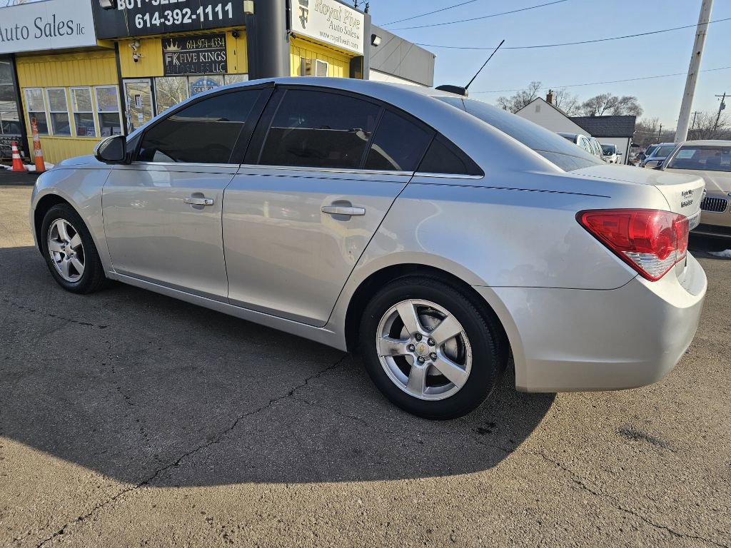 Used 2016 Chevrolet Cruze LT image 8