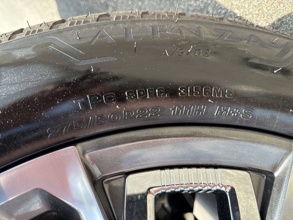 Used 2023 GMC Yukon Denali Ultimate image 37