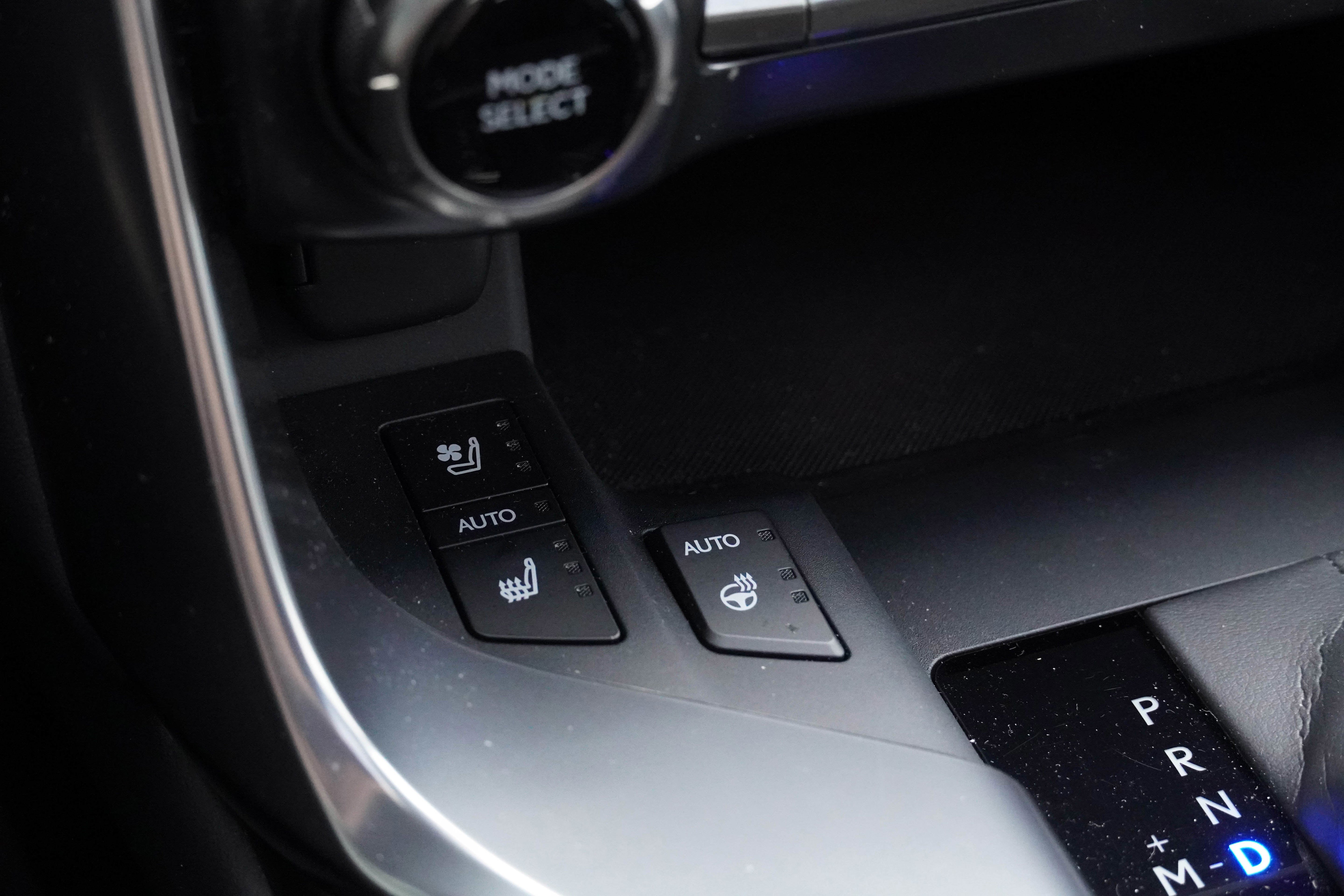 Used 2025 Lexus LX 600 4WD w/ Interior Upgrade Package image 30
