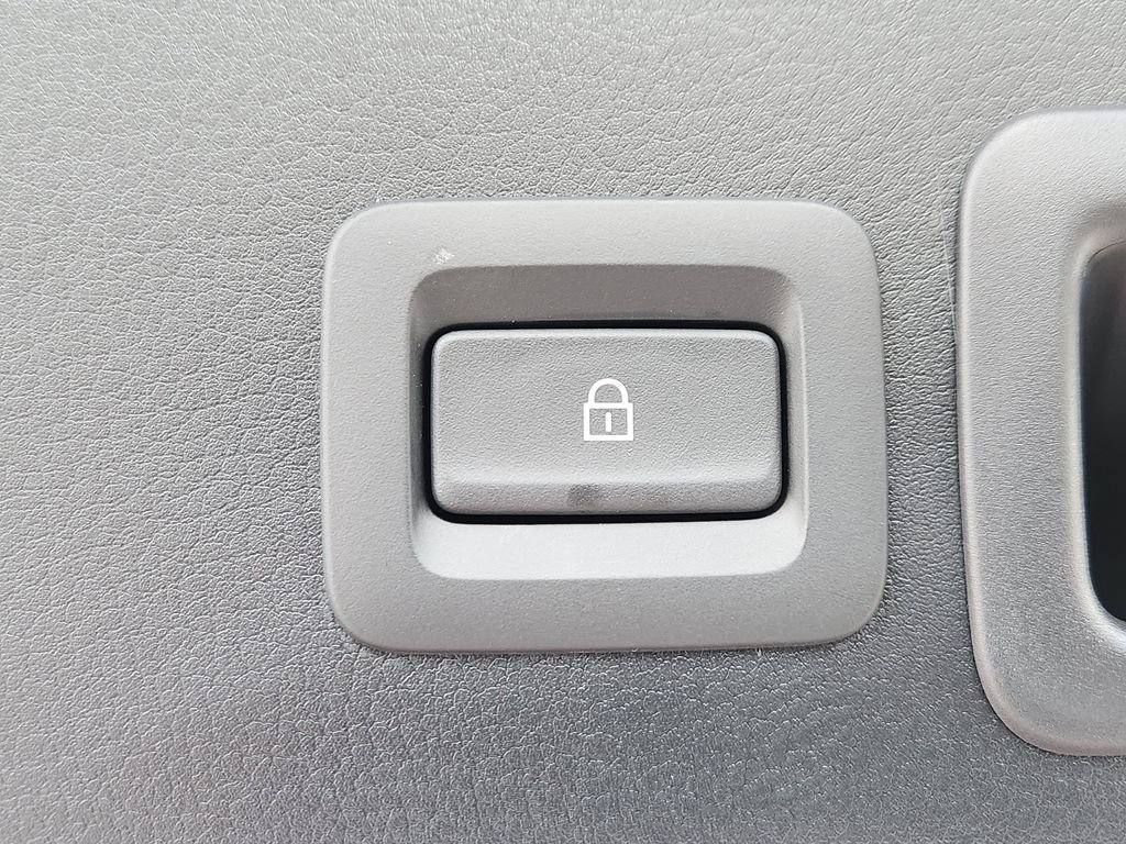 New 2026 MAZDA CX-30 AWD 2.5 S w/ Select Sport Pkg image 24