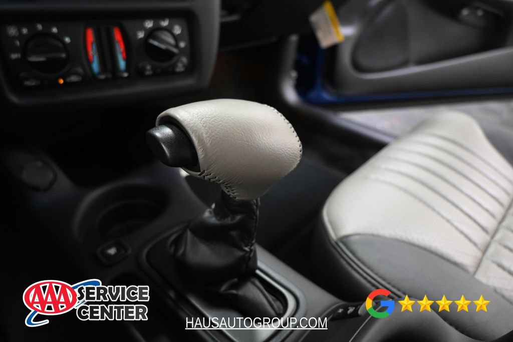 Used 2003 Chevrolet Monte Carlo SS FWD image 17