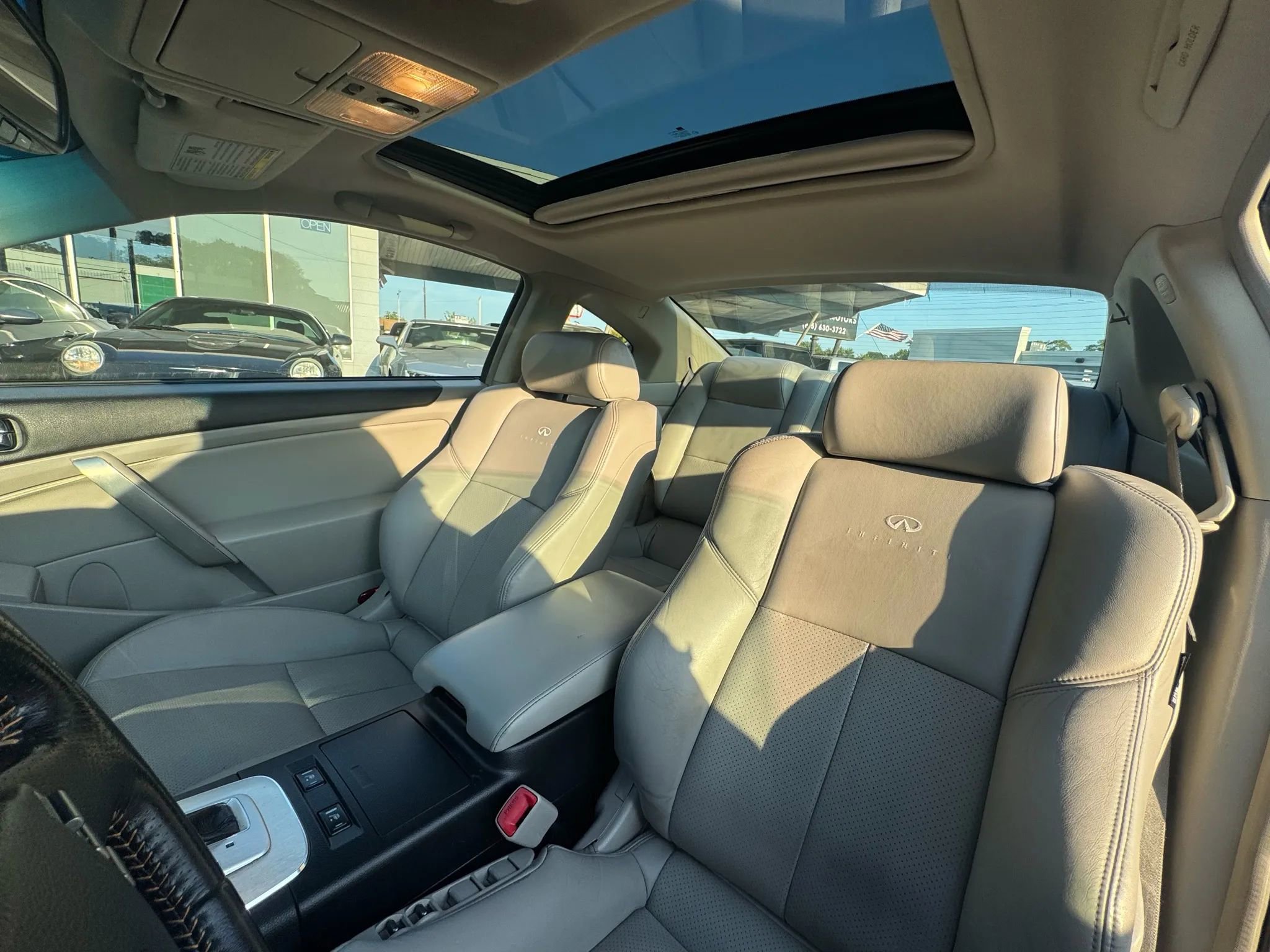 Used 2005 INFINITI G35 Coupe w/ (P01) Premium Pkg image 10