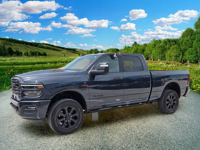 Used 2025 RAM 2500 Laramie AWD/4WD image 2