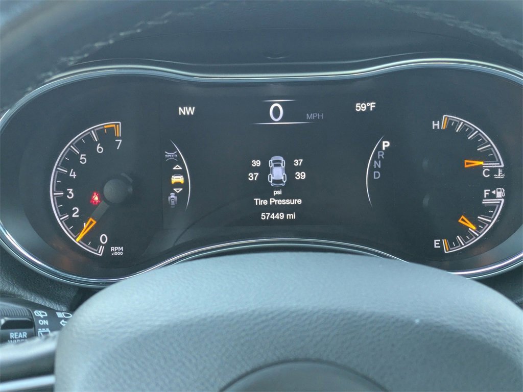 Used 2021 Jeep Grand Cherokee Laredo X image 19